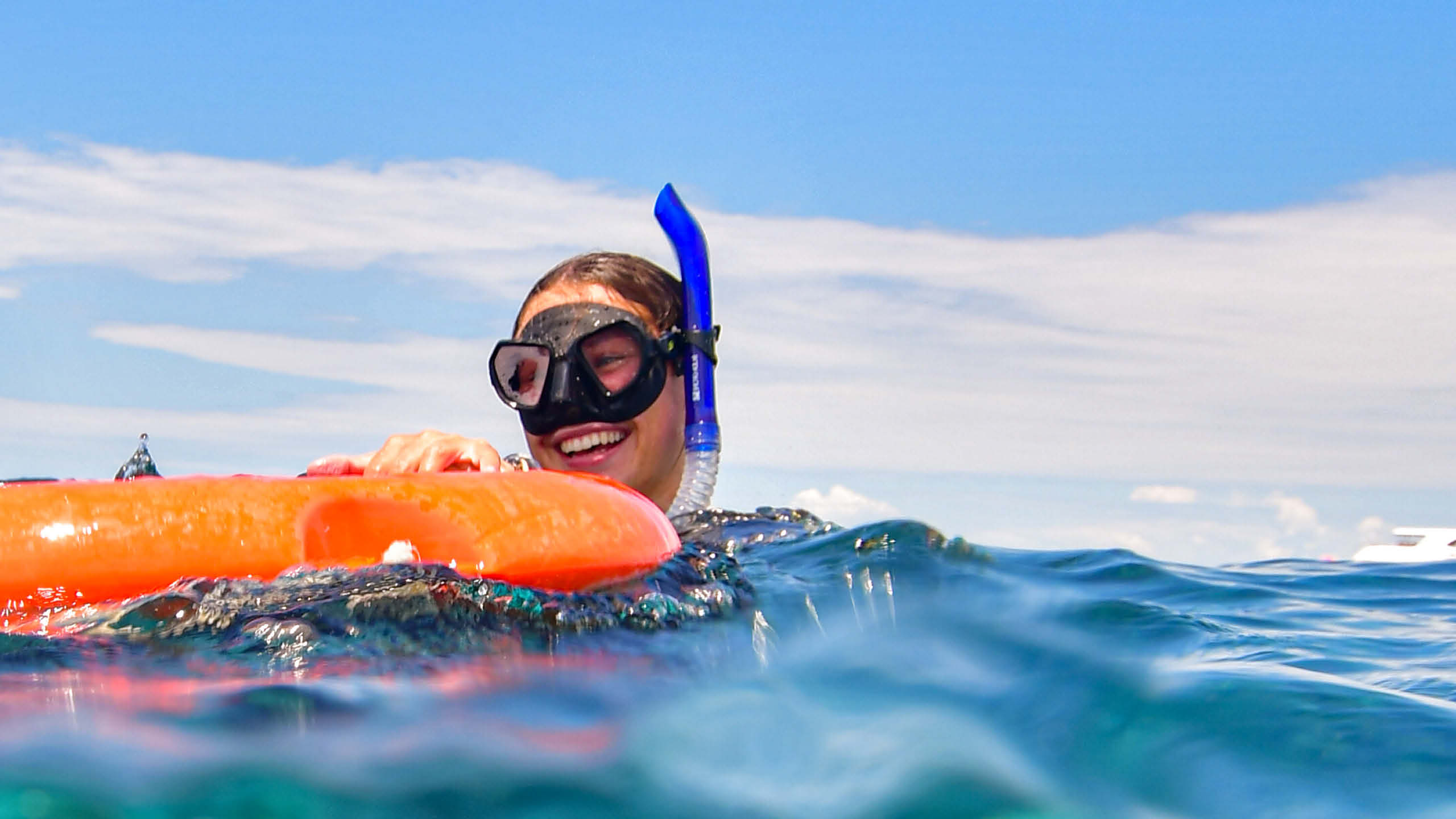 Snorkel with Dreamtime, great barrier reef tour from Port Douglas